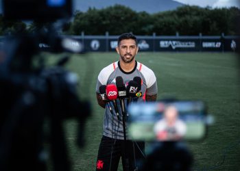 Eita! Ex-Vasco, Emiliano Diaz relembra passagem pelo Cruzmaltino e solta o verbo