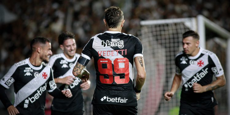Confira a provável escalação do Vasco contra o Ceará