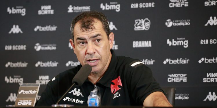 Entre voltas e desfalques, o Vasco joga suas fichas no Maracanã