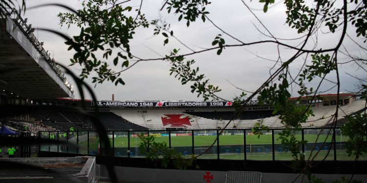 Confira quem vai apitar Operário x Vasco