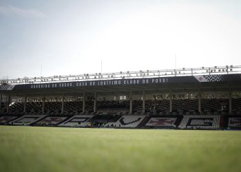 Confira a escalação do Vasco contra o Lanús