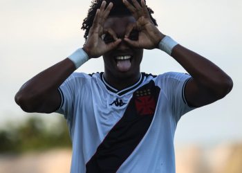 Flamengo decide não transmitir jogos da base após ser goleado pelo Vasco