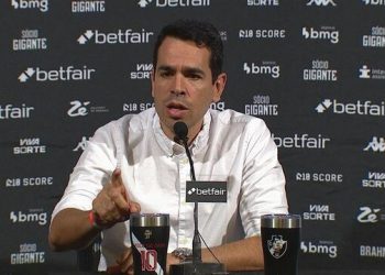 Vasco empresta joia da base e fixa valor de compra por pechincha