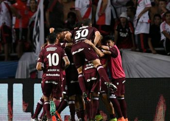 Vasco recebe boa notícia antes de enfrentar o Lanús