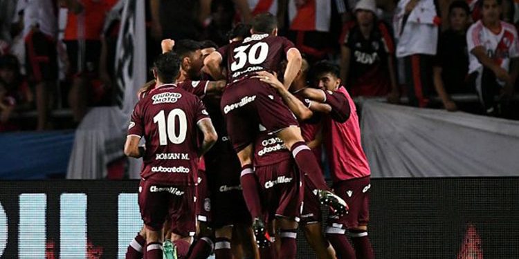 Vasco recebe boa notícia antes de enfrentar o Lanús