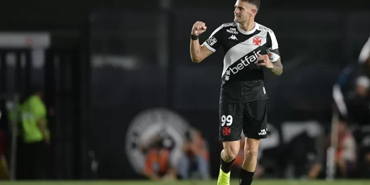 Vegetti, artilheiro do Vasco.
