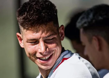 Capasso não joga mais no Vasco.