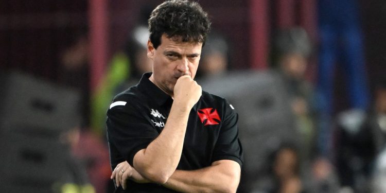 Fernando Diniz, técnico do Vasco