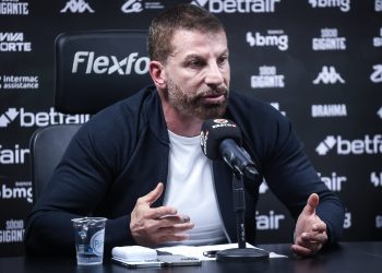 América-MG tem prioridade por jogadores do Vasco