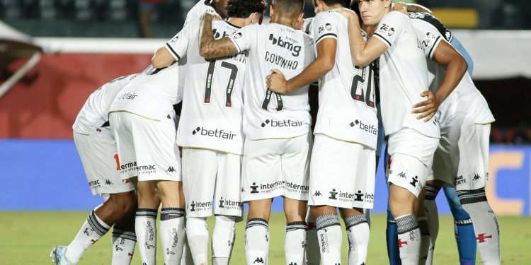 Jogador quer atuar pelo Vasco mesmo com drama familiar