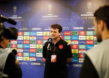 Vasco: Jogador reaparece e pode ser titular contra o Melgar