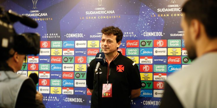 Vasco: Jogador reaparece e pode ser titular contra o Melgar