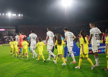 "Não rendeu..." Vasco toma grande decisão e jogador vai rescindir