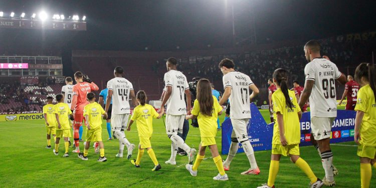 "Não rendeu..." Vasco toma grande decisão e jogador vai rescindir