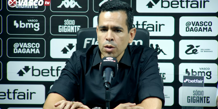 Mais um técnico é oferecido ao Vasco; confira quem é