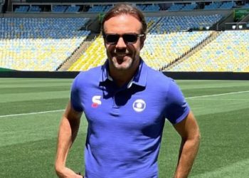 Qual é a utilidade de Loide no Vasco? Roger Flores opina sobre atacante