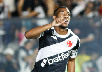 Rayan, cria do Vasco