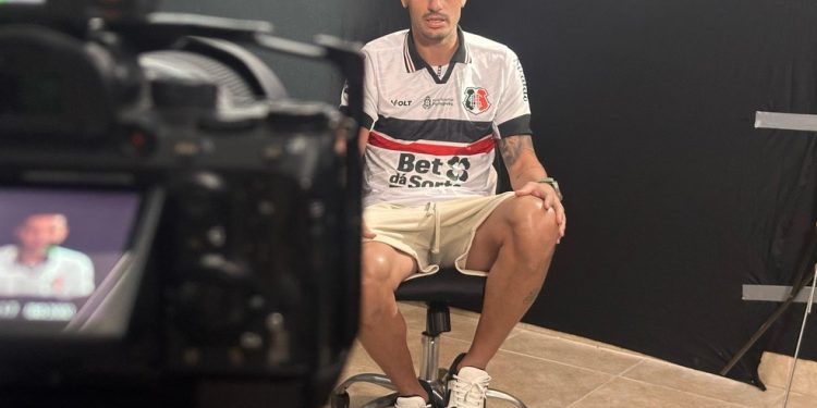 Thiago Galhardo admite ser flamenguista, mas faz revelação impressionante sobre o Vasco