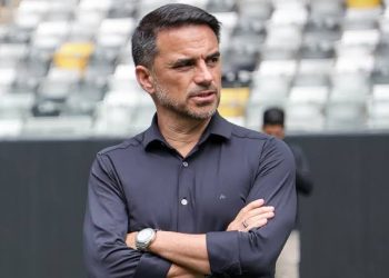 Vasco recebe péssima notícia e sonho de novo diretor termina com um fim triste