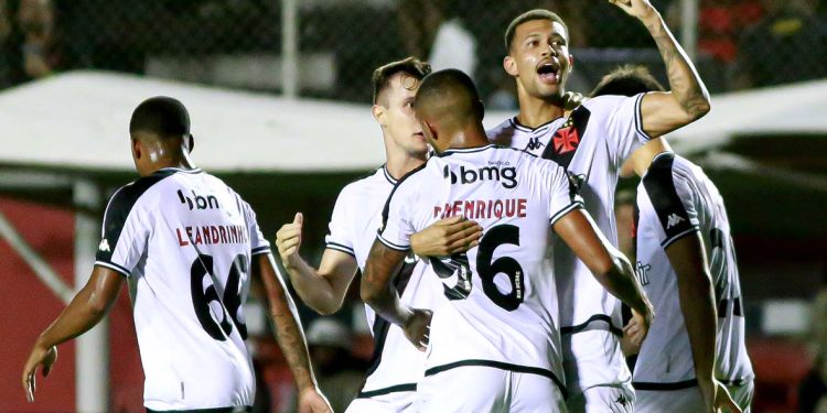 Vitória ganha reforço importante para enfrentar o Vasco