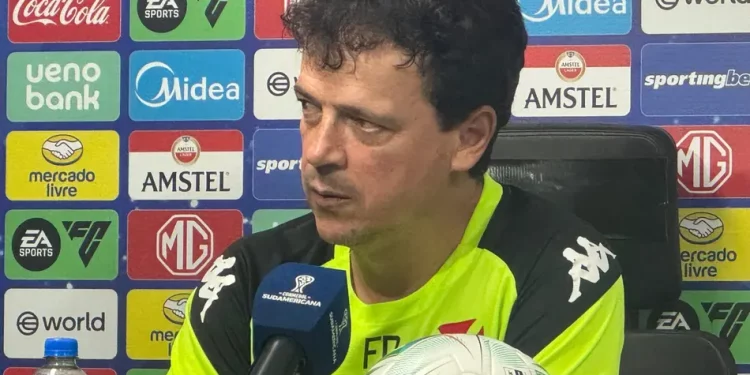 Fernando Diniz, técnico do Vasco