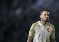Jair em jogo do Vasco