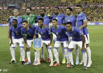 Melhores momentos de Brasil x Equador