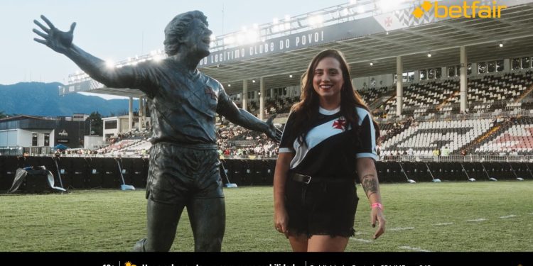 Bruna Teixeira é a nova Betfera do Mês e prova que amor de verdade pelo Vasco atravessa gerações