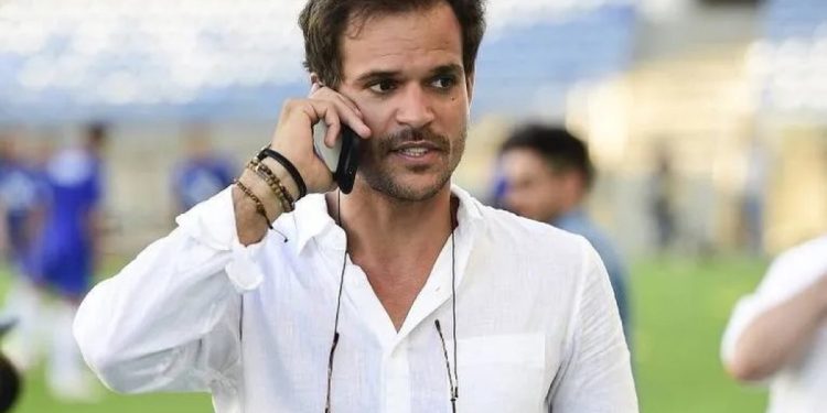 Ligação de Admar Lopes com o bilionário levanta rumores no Vasco