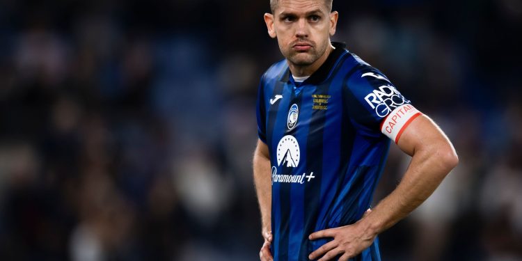 Rafael Tolói no Vasco? Entenda a situação