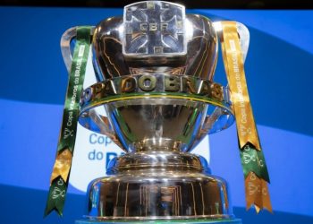 Rivaldo destaca confronto entre Palmeiras x Corinthians na Copa do Brasil