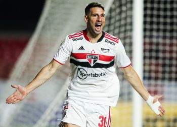 São Paulo pode ter até oito desfalques contra o Vasco no Morumbis