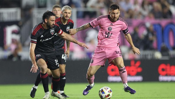 Vasco busca contratação de camisa ''10'' na MLS