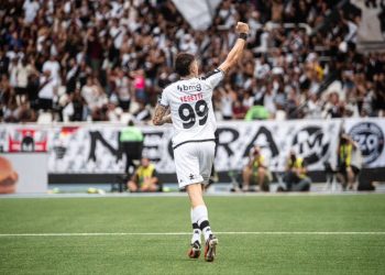 Vegetti passa por cima de atacantes do Brasil e lidera ranking de goleadores