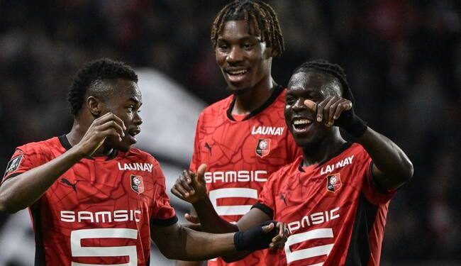 Veja lances do atacante Andres Gómez, especulado no Vasco