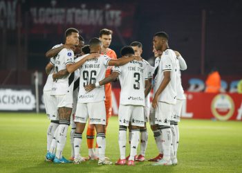 Clube da Série B contrata jogador do Vasco