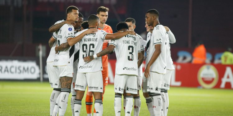 Vasco: 4 jogadores ficam de fora dos relacionados contra o Botafogo
