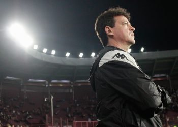 O atacante Loide Augusto foi liberado pelo Vasco da Gama dos treinamentos desta semana para tratar de problemas familiares.