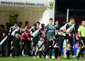 Confira o provável time do Vasco contra o Botafogo
