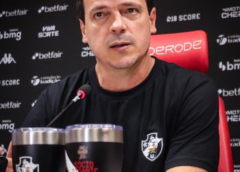 Vasco não vence, mas Diniz vê lado bom: ”O resultado é positivo porque a gente não tomou gol”