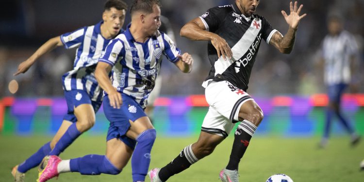 Confira quem vai apitar Mirassol x Vasco pelo Brasileirão
