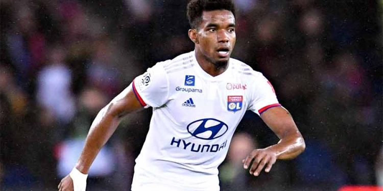 Thiago Mendes recusa o São Paulo e avança com o Vasco