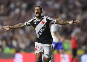 Philippe Coutinho fica no Vasco