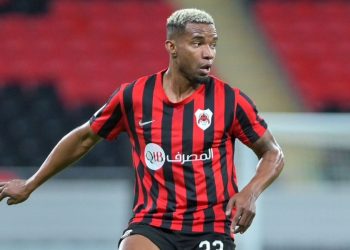 Surpreendeu! Vaza possível salário de Thiago Mendes no Vasco