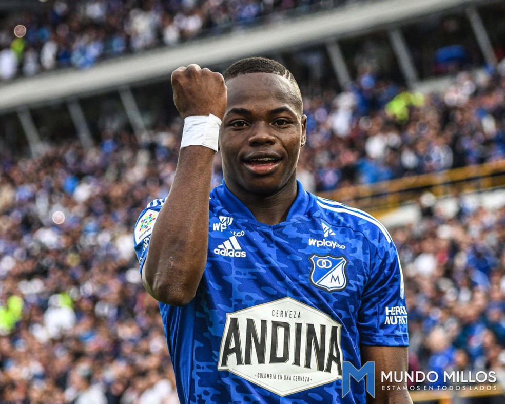 Andrés Gómez, alvo do Vasco