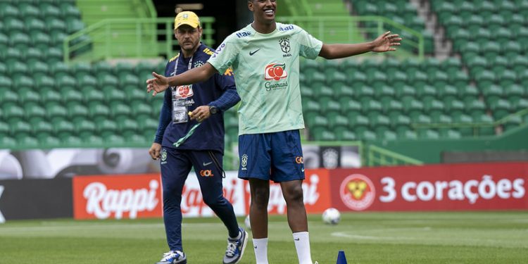 As primeiras palavras de Robert Renan como novo jogador do Vasco