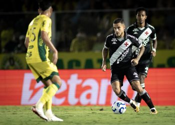 Números de Coutinho pelo Vasco são decepcionantes