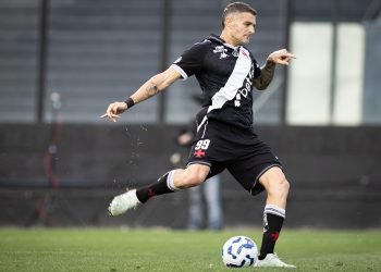 Confira a escalação do Vasco para enfrentar o Juventude