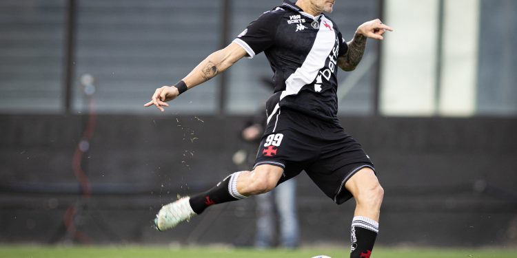 Confira a escalação do Vasco para enfrentar o Juventude