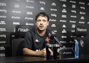 Confira a provável escalação do Vasco contra o Santos